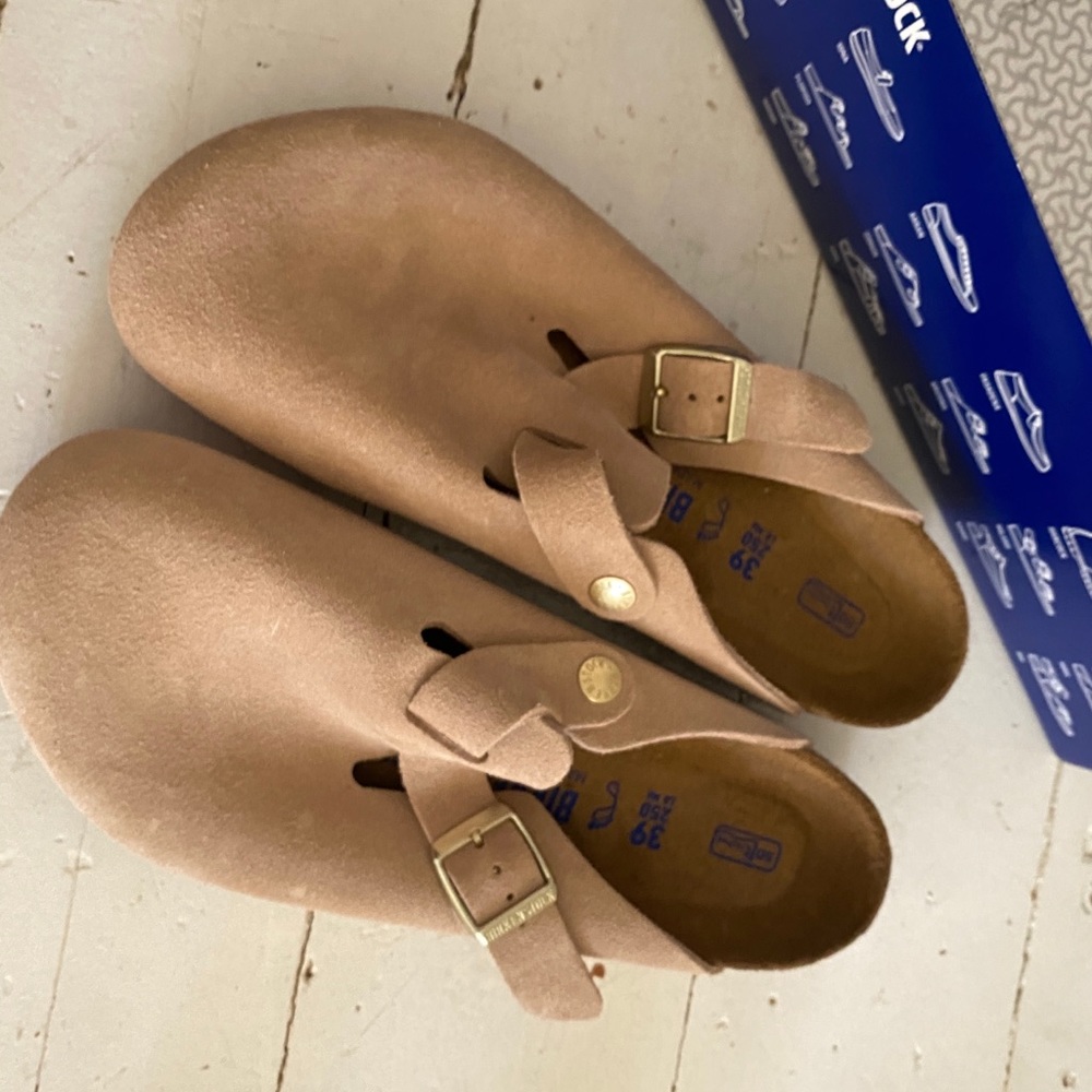 Brand New In Box Birkenstock Boston Clog Sandal Nude Suede 39